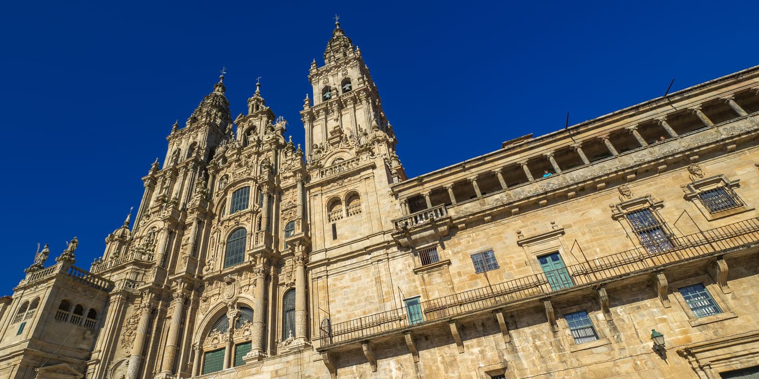 excursiones de Santiago de Compostela a Finisterre